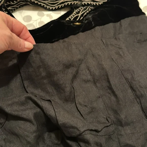 Johnny Was Flores Velvet Tote. Black with multicolored embroidery. NWT - Picture 10 of 12